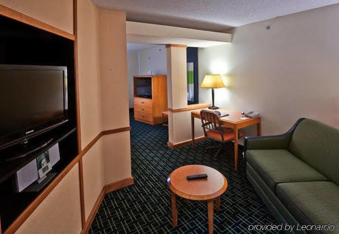 Fairfield Inn & Suites By Marriott Anderson Clemson Zimmer foto